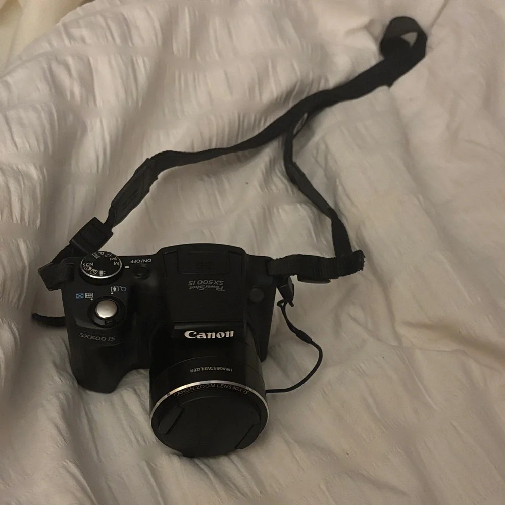 Canon Black Digital Camera Set with Accessories